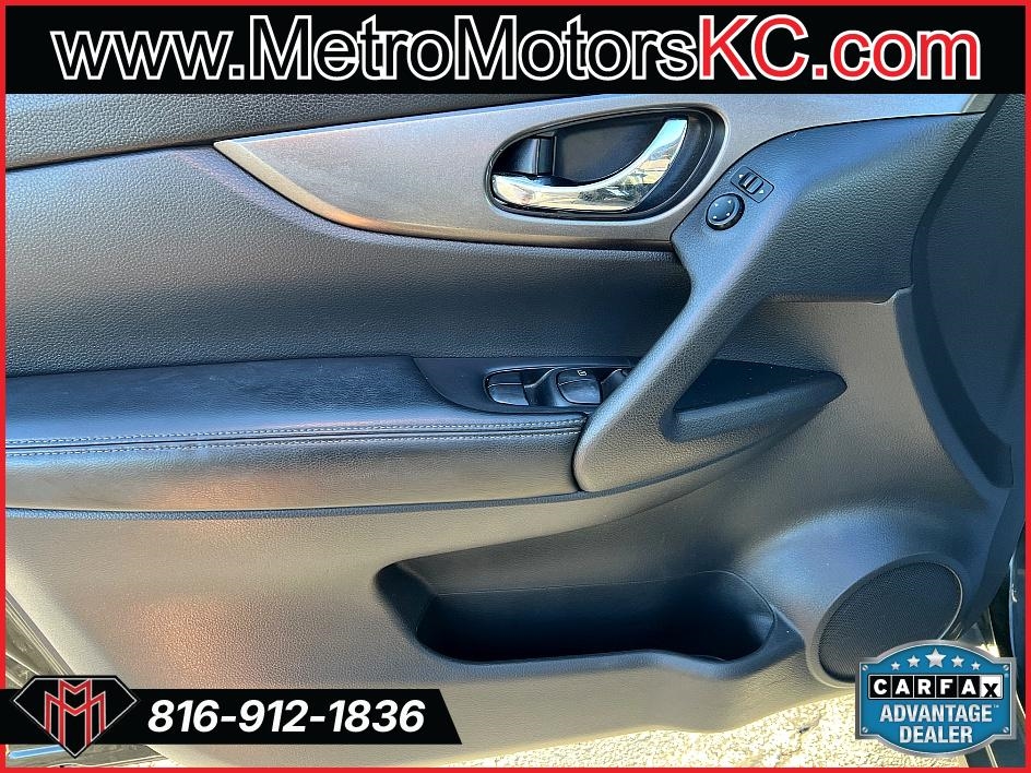 Nissan Rogue AWD 4dr SV 2015