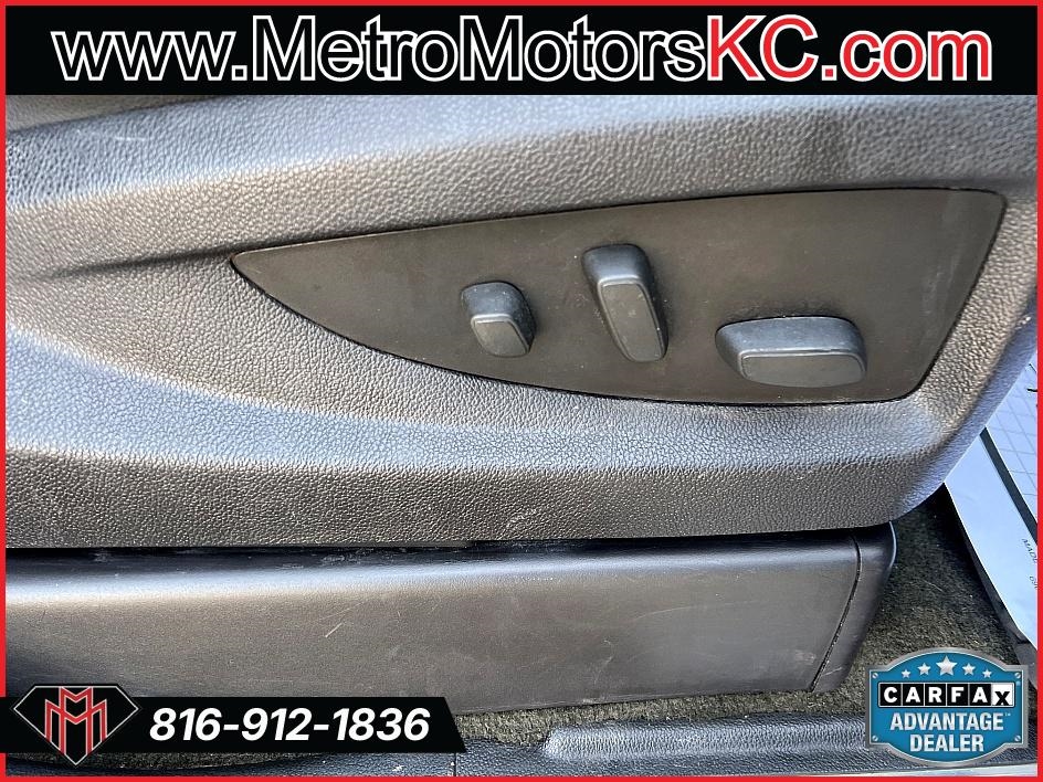 Chevrolet Tahoe 4WD 4dr LTZ 2015