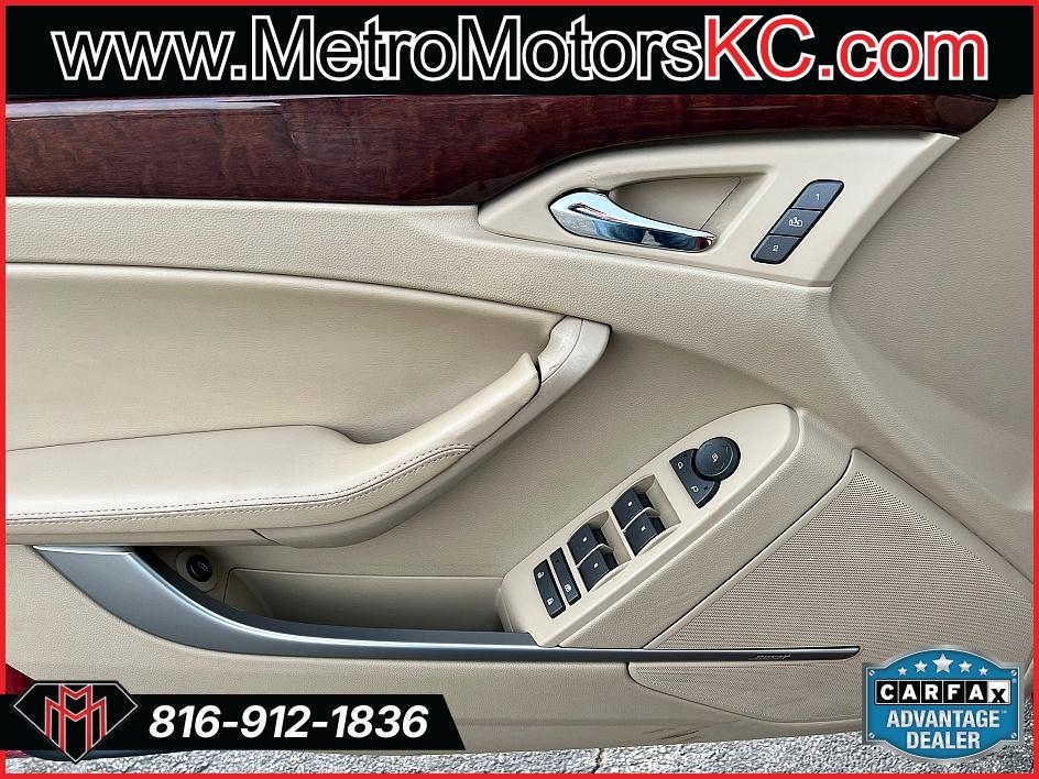 Cadillac CTS 4dr Sdn AWD w/1SB 2009