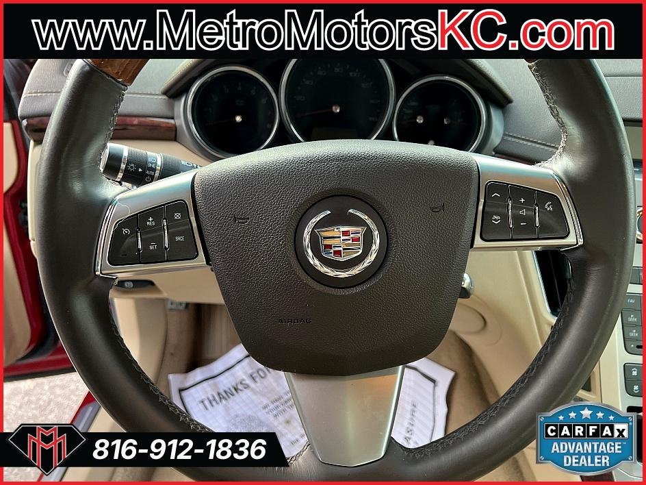 Cadillac CTS 4dr Sdn AWD w/1SB 2009