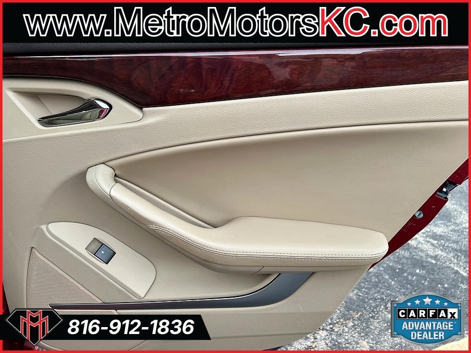 Cadillac CTS 4dr Sdn AWD w/1SB 2009