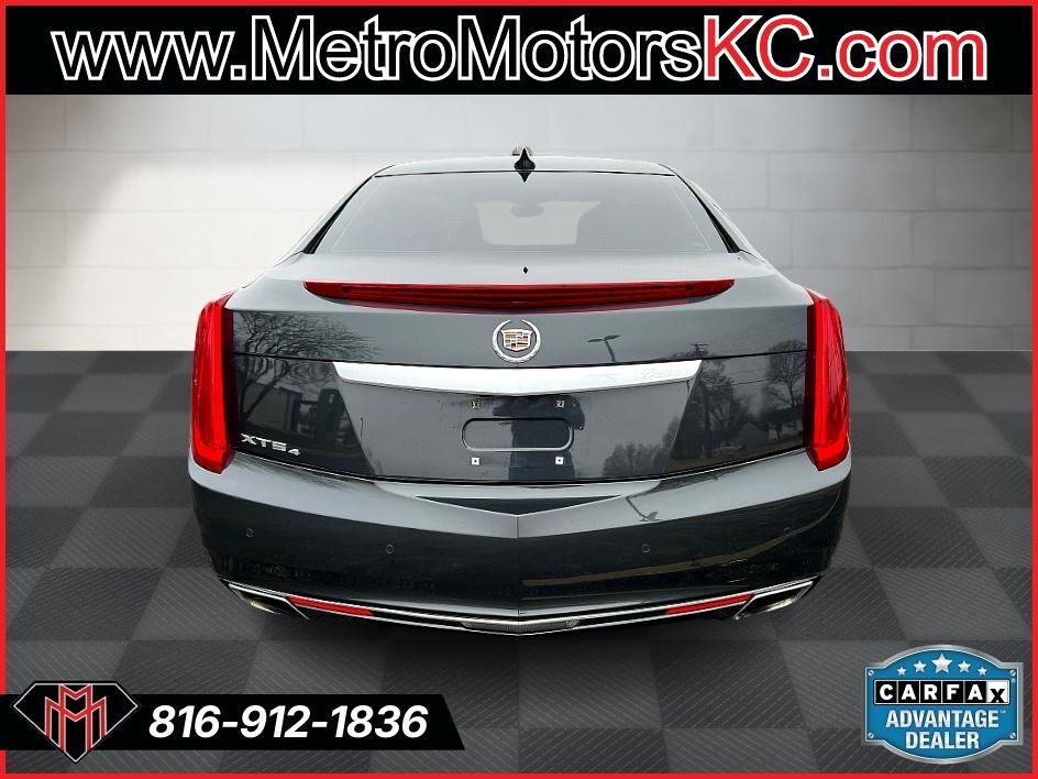 Cadillac XTS 4dr Sdn Luxury AWD 2015