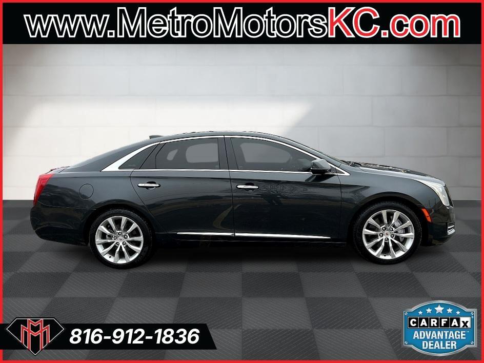 Cadillac XTS 4dr Sdn Luxury AWD 2015