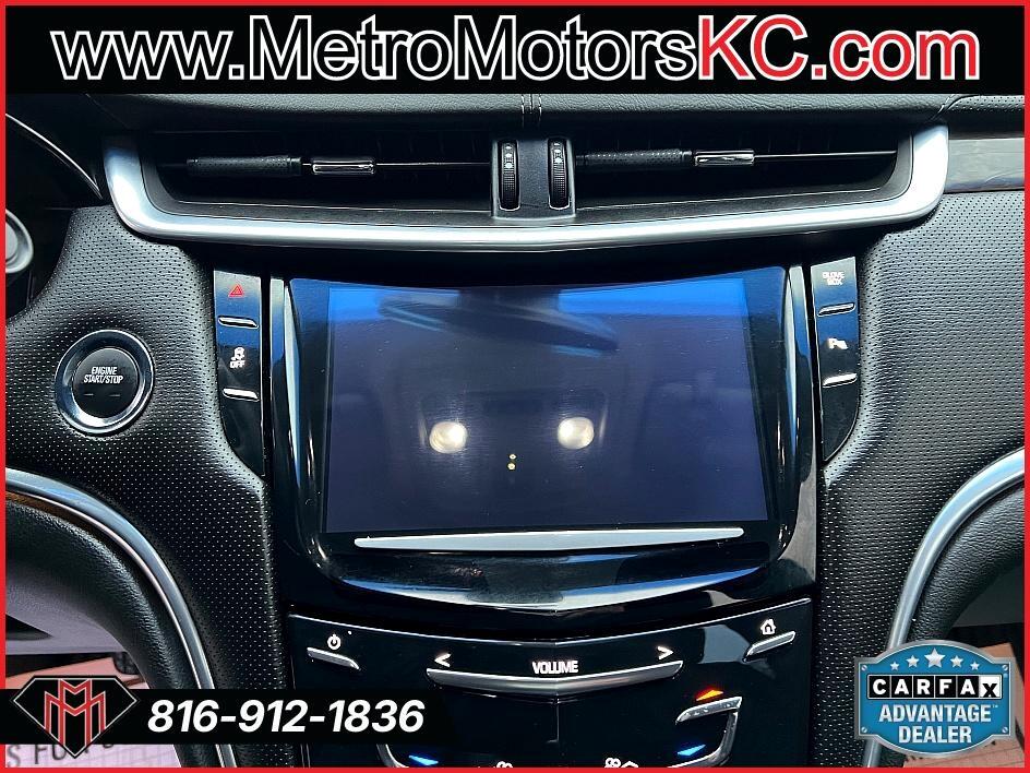Cadillac XTS 4dr Sdn Luxury AWD 2015