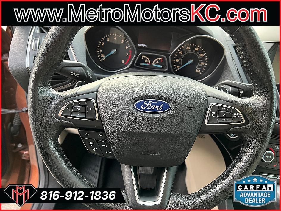 Ford Escape Titanium FWD 2017