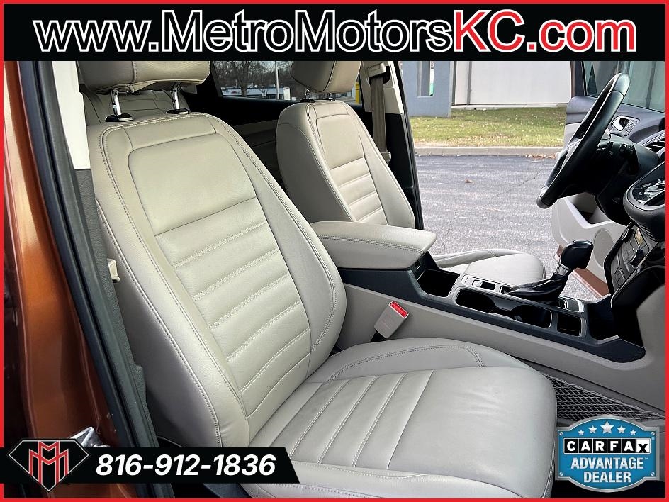 Ford Escape Titanium FWD 2017