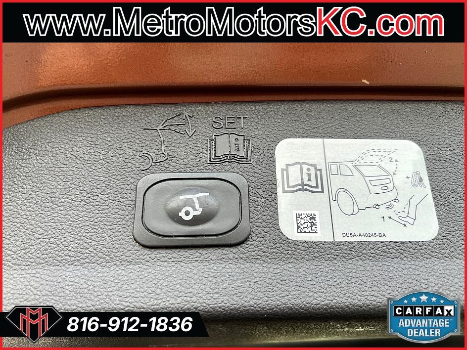 Ford Escape Titanium FWD 2017