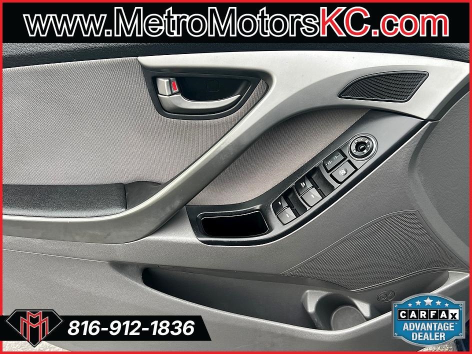 Hyundai Elantra 4dr Sdn Auto SE (Alabama Plant) 2016