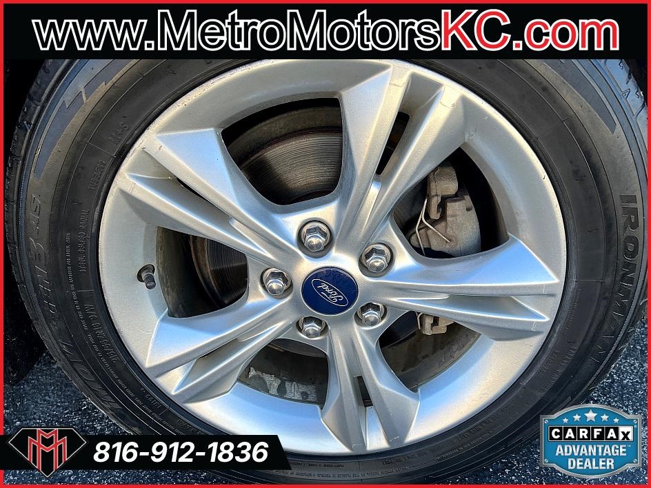 Ford Focus 4dr Sdn SE 2014