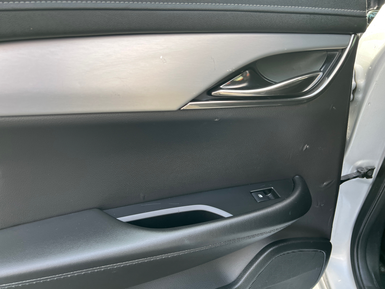 Cadillac ATS Sedan 4dr Sdn 2.0L Luxury AWD 2017