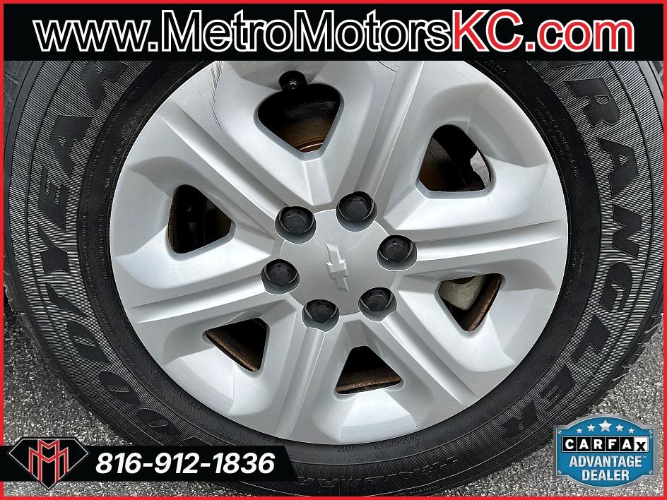 Chevrolet Traverse FWD 4dr LS 2012