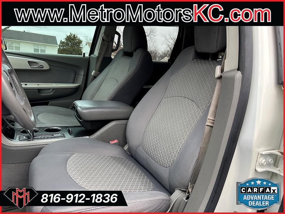 Chevrolet Traverse FWD 4dr LS 2012