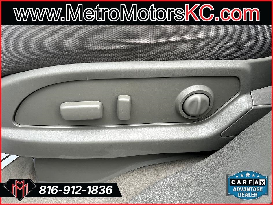 Chevrolet Traverse FWD 4dr LS 2012