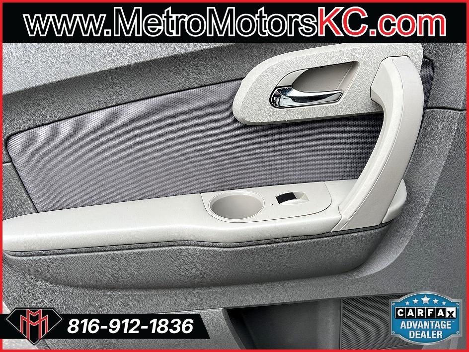 Chevrolet Traverse FWD 4dr LS 2012