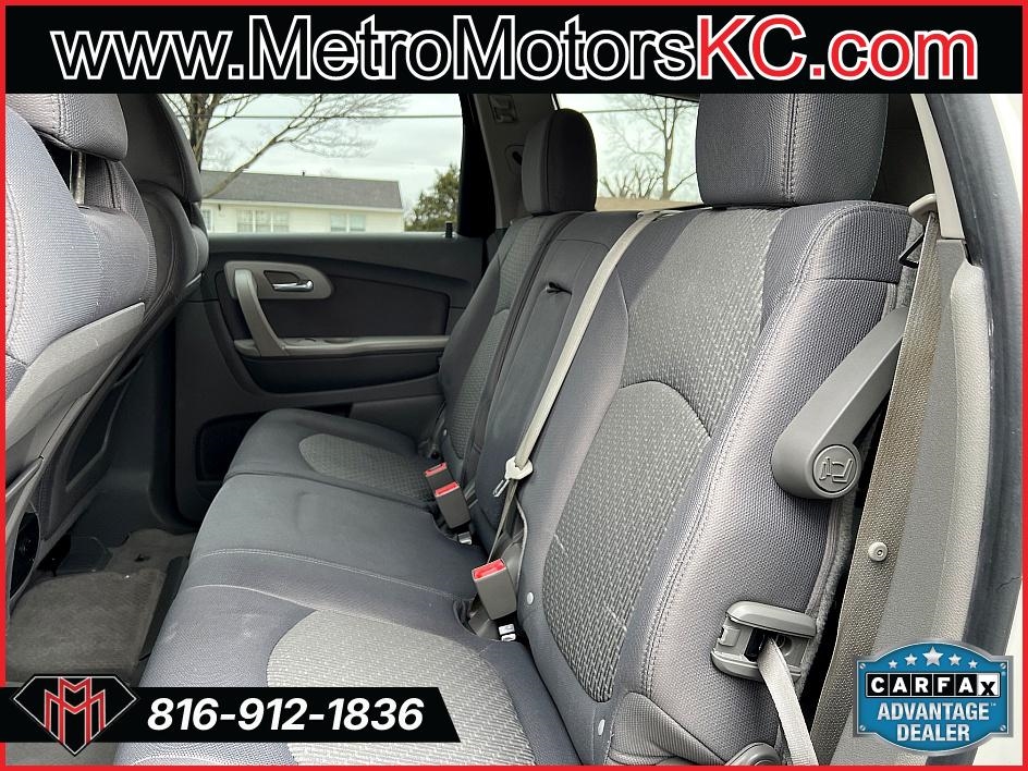 Chevrolet Traverse FWD 4dr LS 2012
