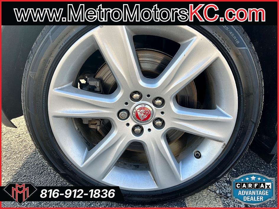 Jaguar XE 25t Prestige RWD 2017