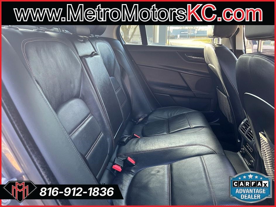 Jaguar XE 25t Prestige RWD 2017