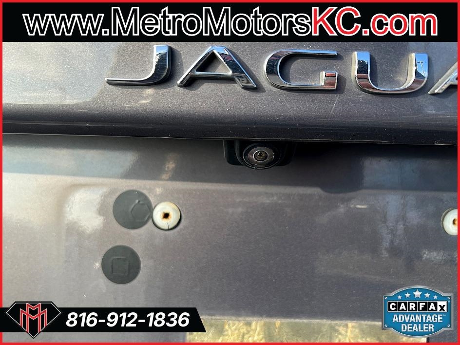 Jaguar XE 25t Prestige RWD 2017