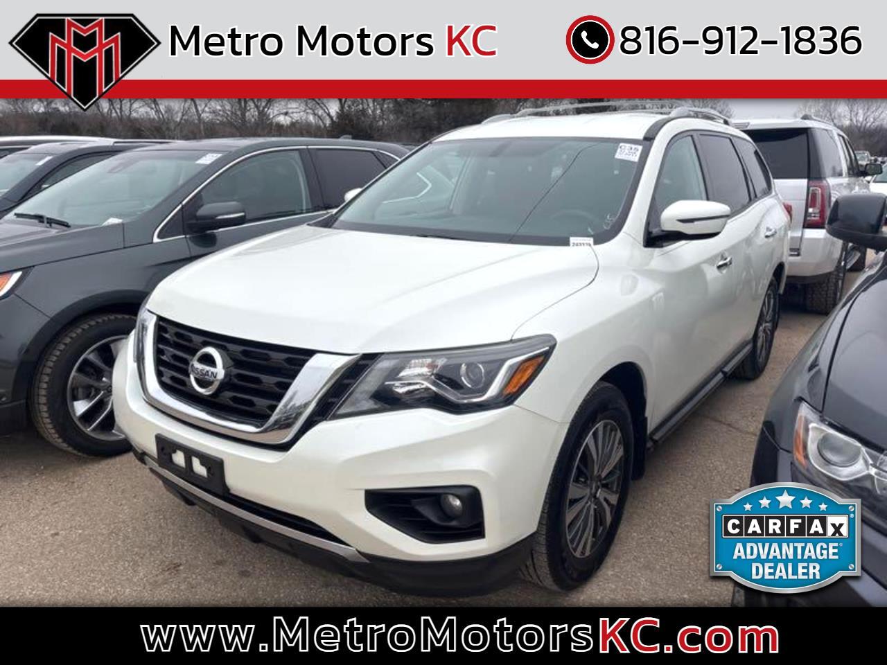 2017 Nissan Pathfinder FWD SV