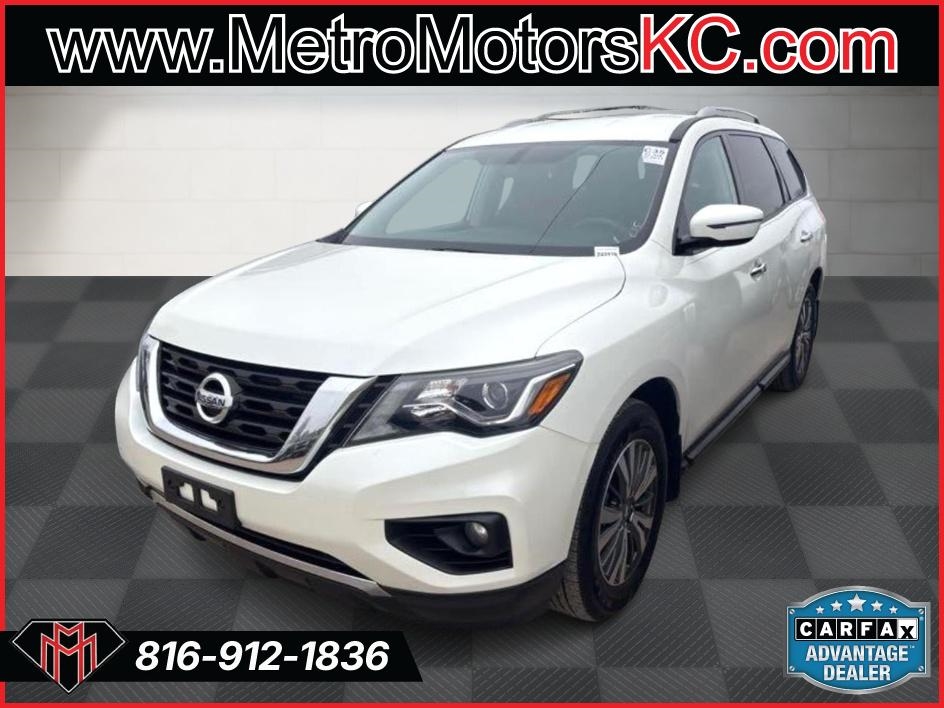 Nissan Pathfinder FWD SV 2017
