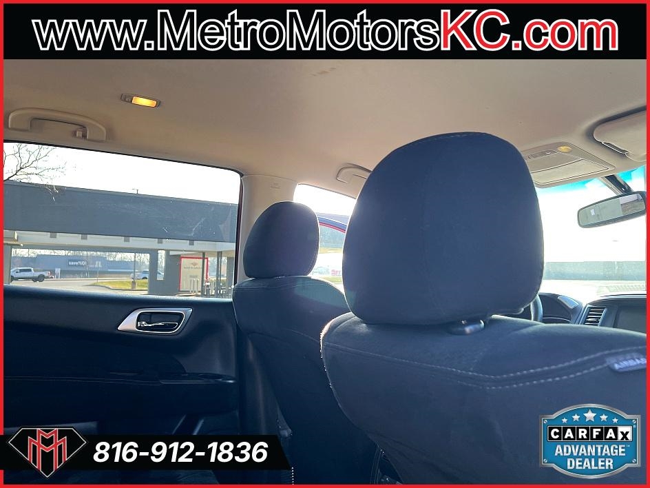 Nissan Pathfinder 2WD 4dr S 2016