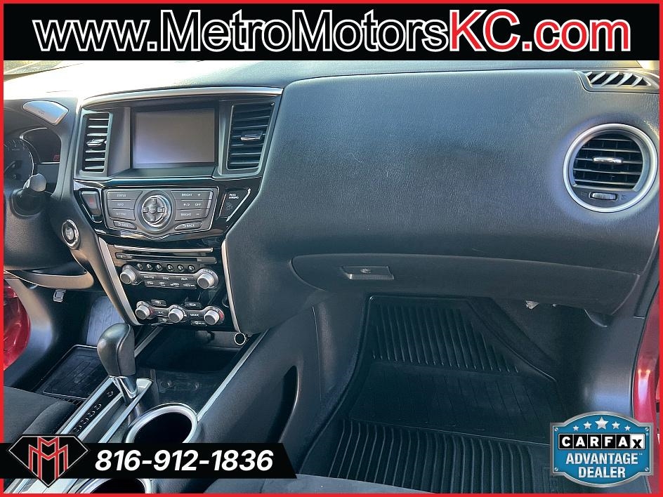 Nissan Pathfinder 2WD 4dr S 2016