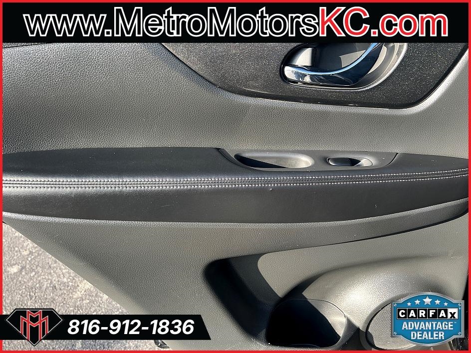 Nissan Rogue AWD SV 2017