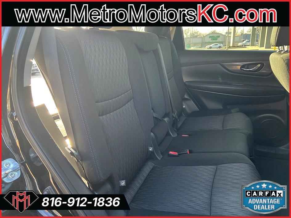 Nissan Rogue AWD SV 2017