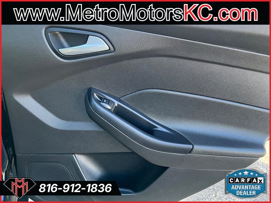 Ford Focus 5dr HB SE 2016