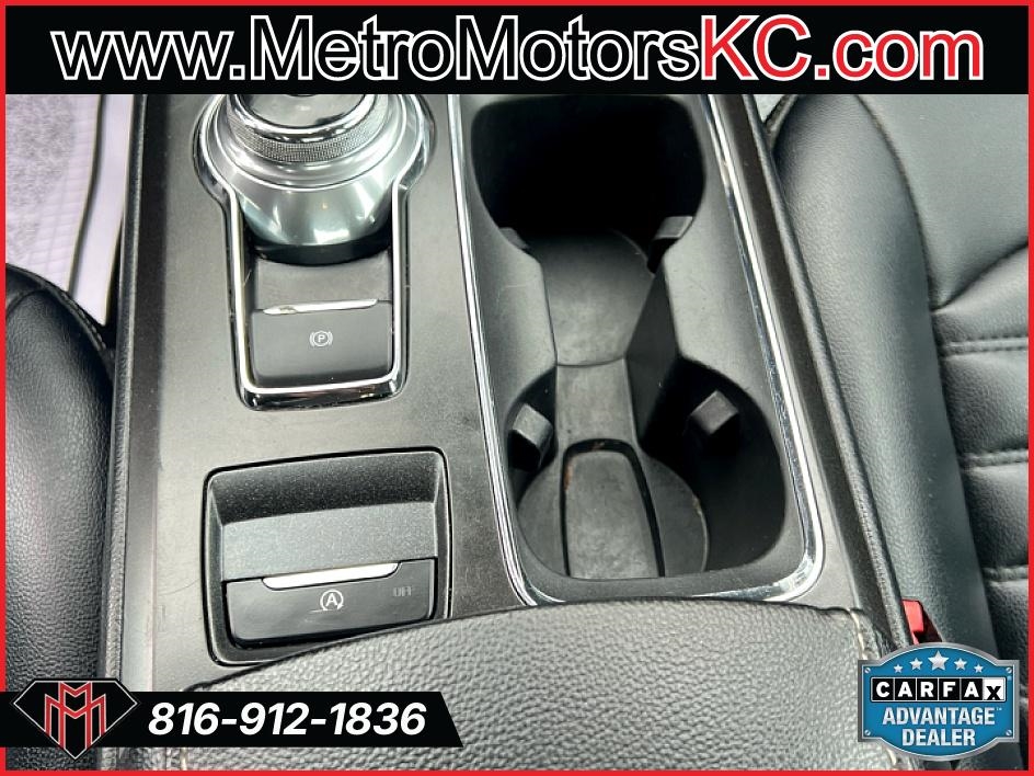 Ford Fusion SEL FWD 2019