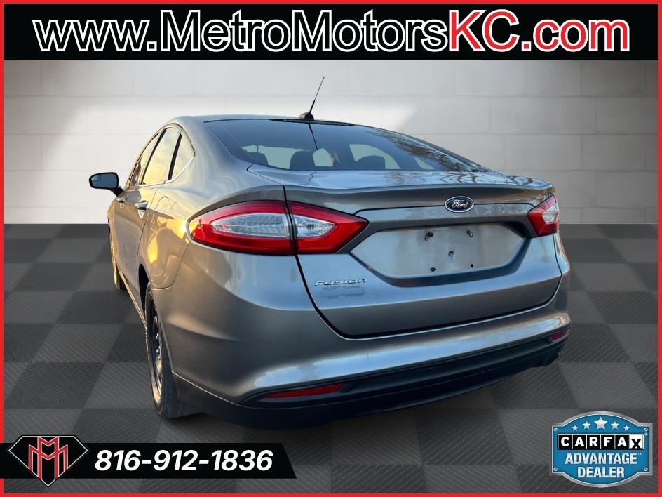 Ford Fusion 4dr Sdn S FWD 2013