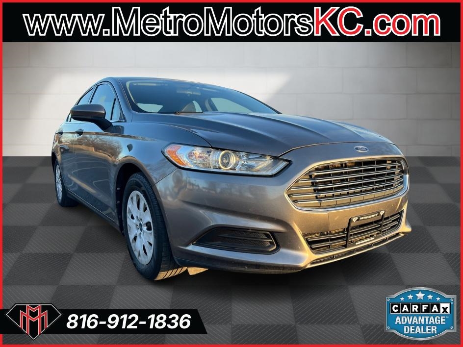 Ford Fusion 4dr Sdn S FWD 2013