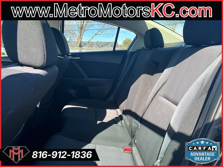 Mazda MAZDA3 4dr Sdn Auto i Touring 2010