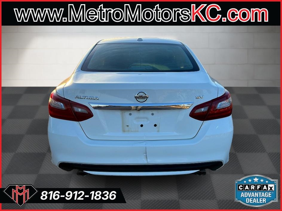 Nissan Altima 2.5 SV Sedan 2018