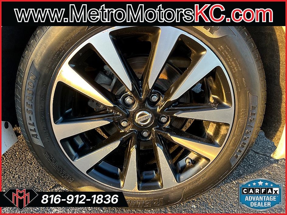 Nissan Altima 2.5 SV Sedan 2018