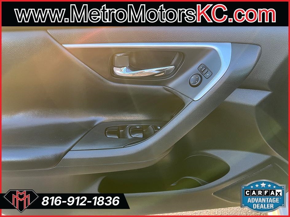 Nissan Altima 2.5 SV Sedan 2018