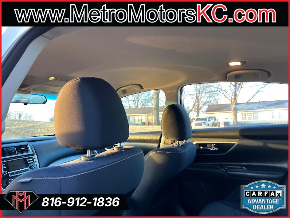 Nissan Altima 2.5 SV Sedan 2018