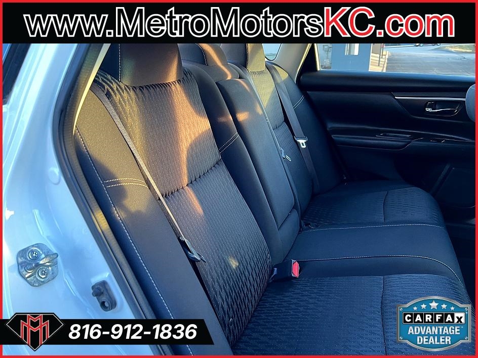 Nissan Altima 2.5 SV Sedan 2018