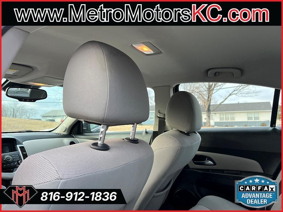 Chevrolet Cruze Limited 4dr Sdn Auto LT w/1LT 2016