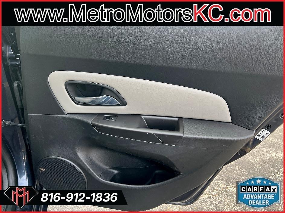 Chevrolet Cruze Limited 4dr Sdn Auto LT w/1LT 2016