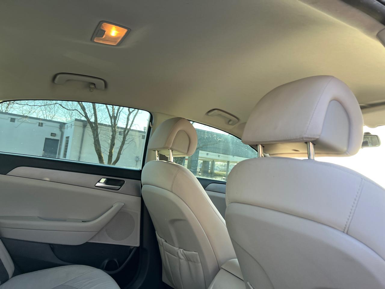 Hyundai Sonata 4dr Sdn 2.4L SE PZEV 2015