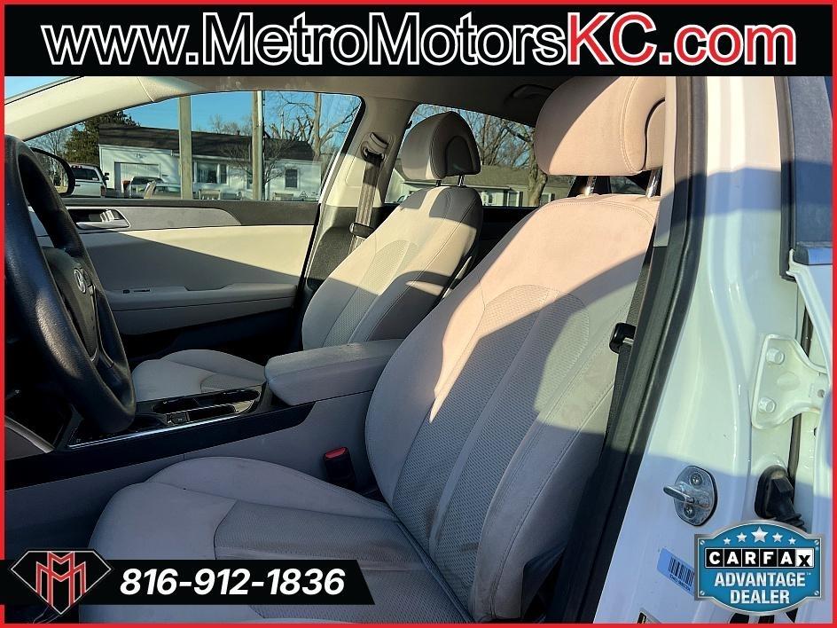 Hyundai Sonata 4dr Sdn 2.4L SE PZEV 2015