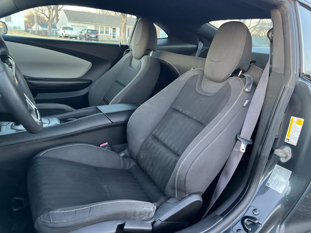 Chevrolet Camaro 2dr Cpe LS w/2LS 2015