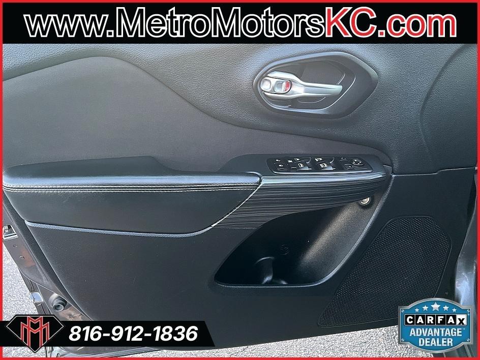 Jeep Cherokee 4WD 4dr Latitude 2015