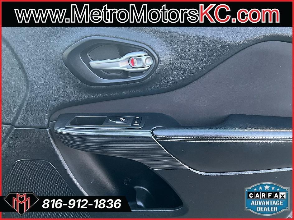 Jeep Cherokee 4WD 4dr Latitude 2015