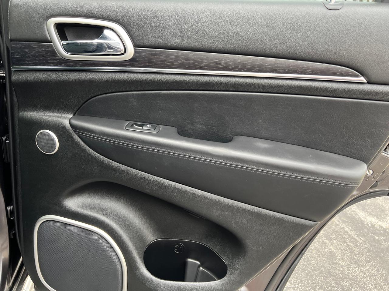 Jeep Grand Cherokee 4WD 4dr Summit 2014