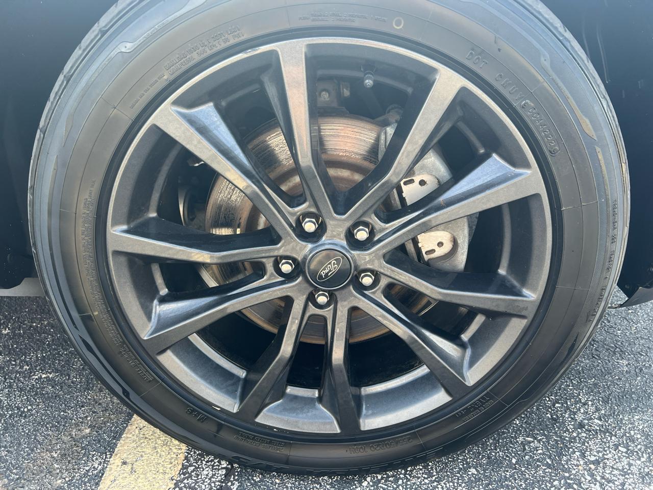 Ford Explorer XLT 4WD 2018