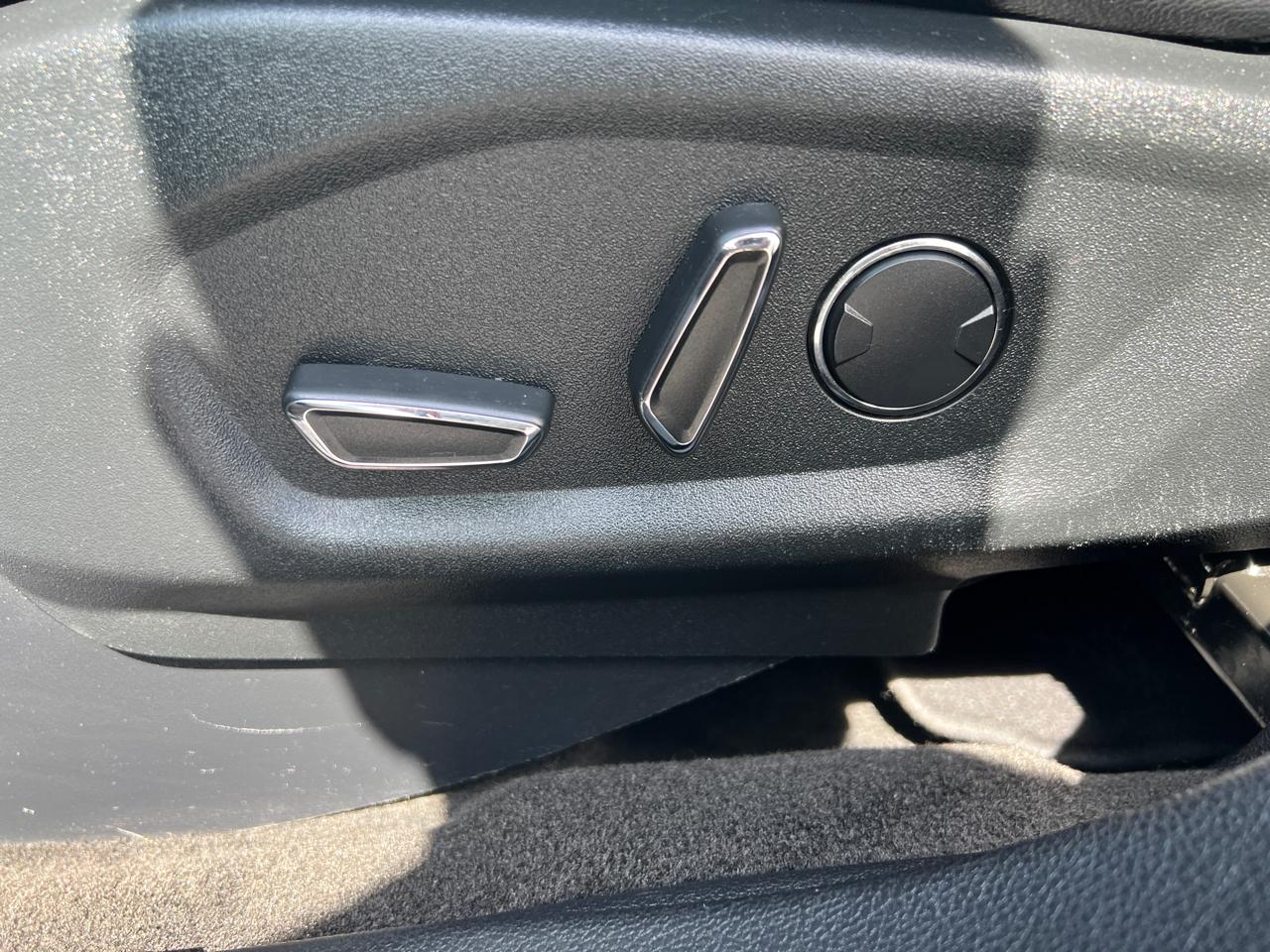 Ford Explorer XLT 4WD 2018