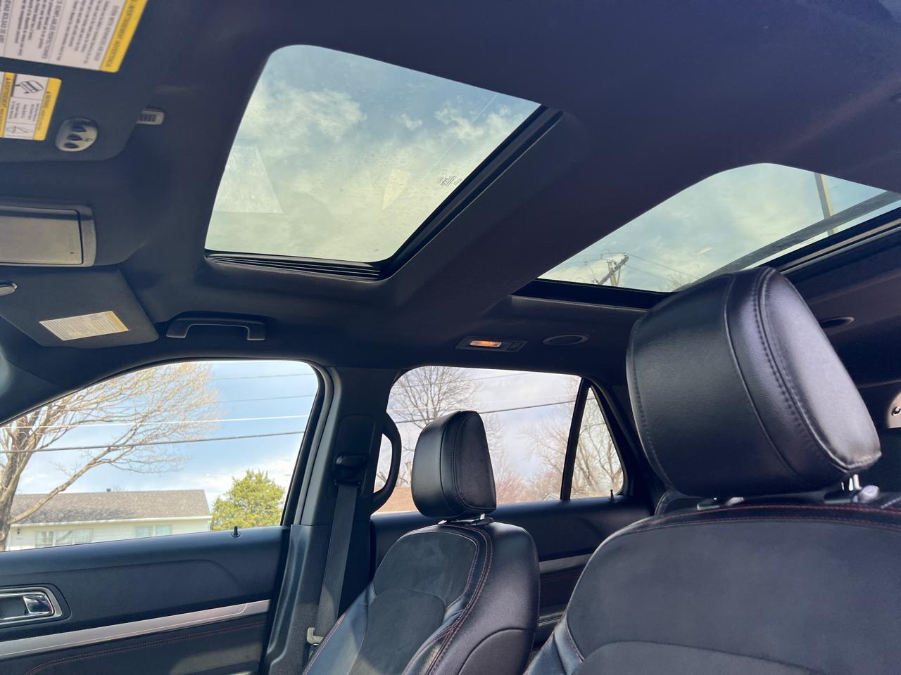 Ford Explorer XLT 4WD 2018