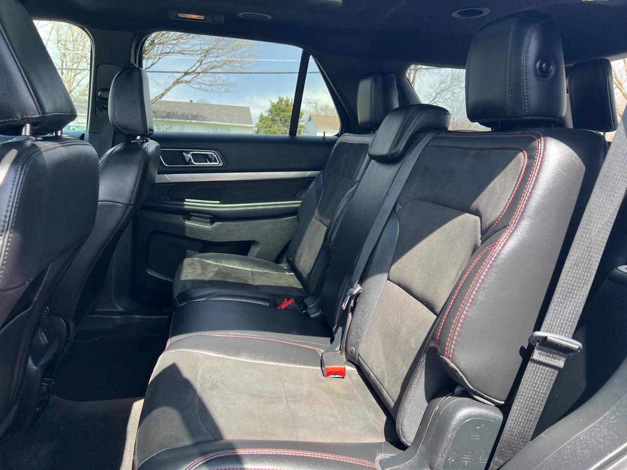 Ford Explorer XLT 4WD 2018